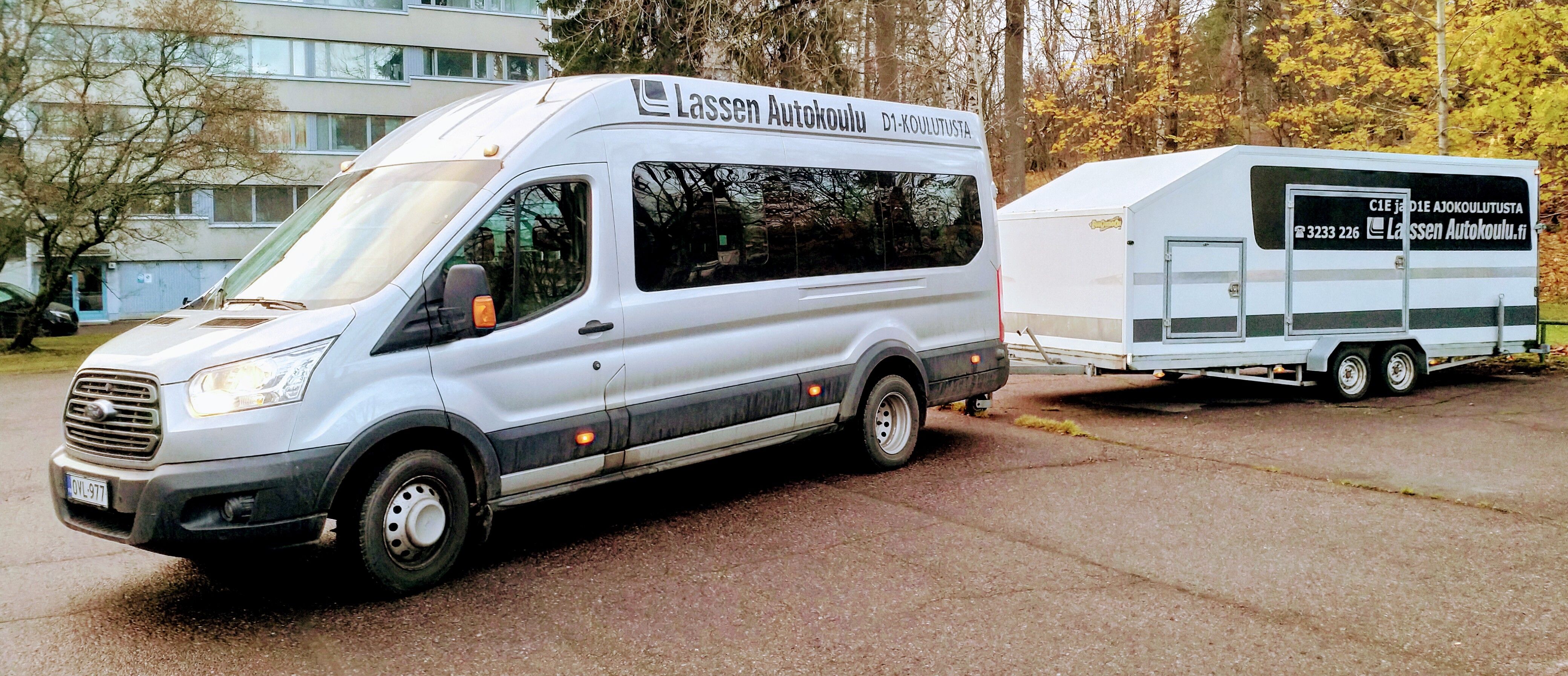 Ajokorttiluokka D1E (linja-autokortti)